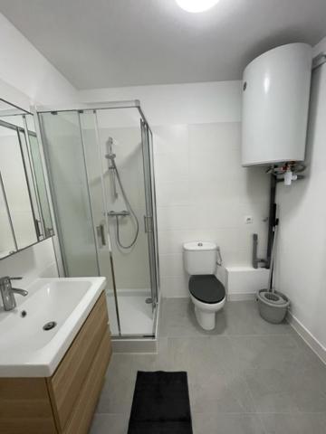 Appartement 30 M2, Piscine Et Parking Prive Муан-Сарту Екстериор снимка